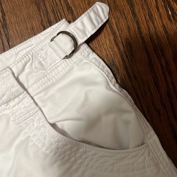 Athleta white shorts size 4 - Picture 6 of 9